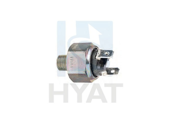 China Mechanischer Stopplichtschalter aus Kunststoff für FIAT OE 31331116/4165210/631331116 fournisseur