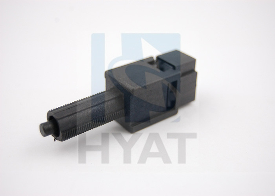 Mechanischer Stopplichtschalter aus Kunststoff OE 25320-4M400/25 32 04M 400 fournisseur