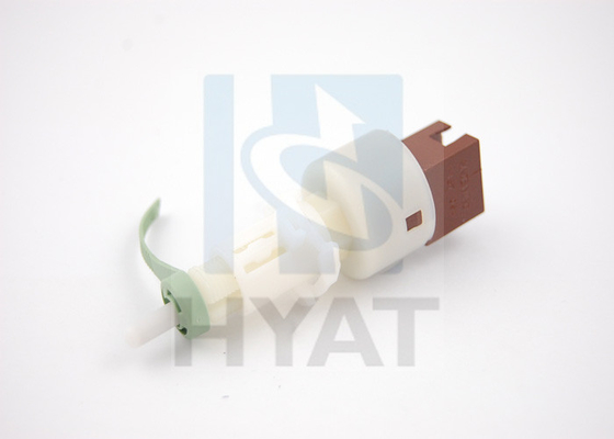 FIAT / ALFA ROMEO Verriegelte Stopplampenschalter OE 46752843 / 46752843 fournisseur