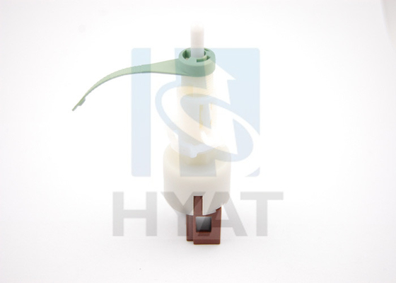FIAT / ALFA ROMEO Verriegelte Stopplampenschalter OE 46752843 / 46752843 fournisseur
