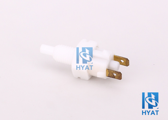 Mechanischer Bremslichtschalter aus Kunststoff für OPEL/SAAB OE 12 40 590/85 77 736 fournisseur